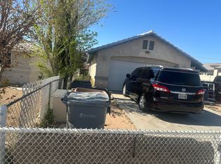 16519 Spruce St, Hesperia, CA 92345