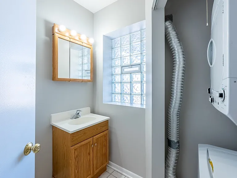 6211 S Woodlawn Ave #B — Photo 17