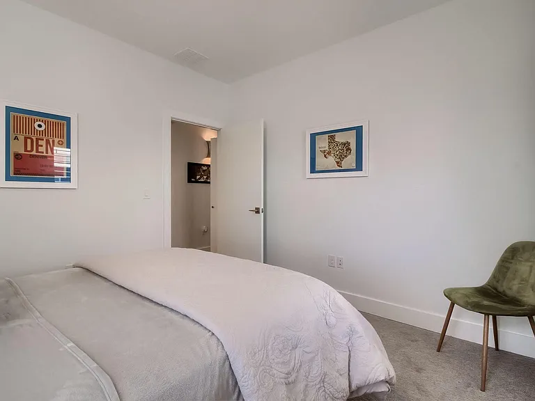 2112 Thornton Rd — Photo 29
