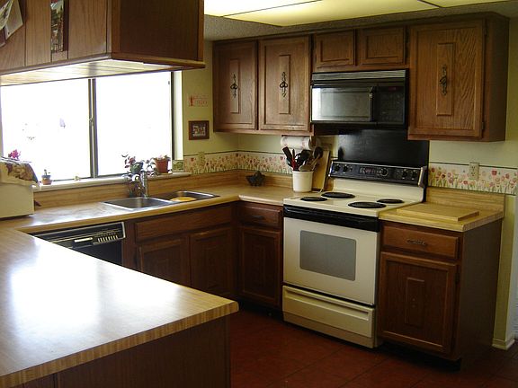 5th image of 4607 Lindberg Dr