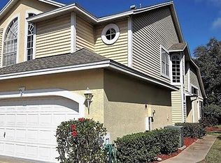 1050 Starkey Rd APT 101, Largo, FL 33771