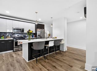 62 69th St APT 203, West New York, NJ 07093