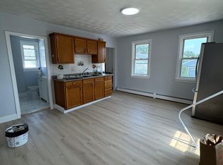 21 Arlington St #2-3, East Providence, RI 02914