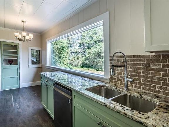 5th image of 15234 Longmire St SE