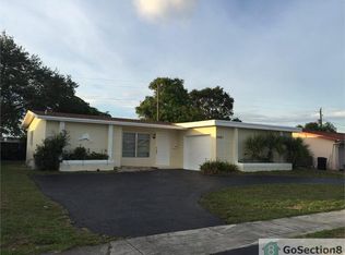 6481 NW 28th St, Sunrise, FL 33313