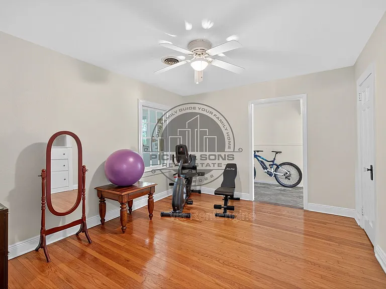 712 Shell St — Photo 19