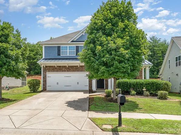 5838 Langwell Ln, Charlotte, NC 28278