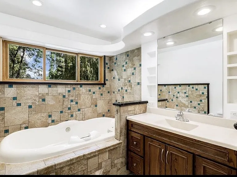 801 Corens Dr — Photo 31
