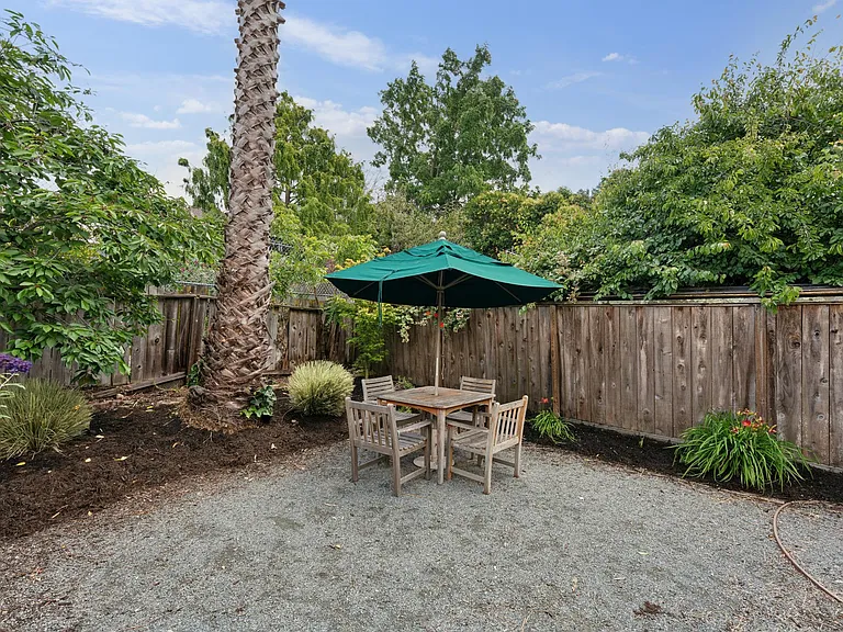 2927 Lorina St #1 — Photo 18