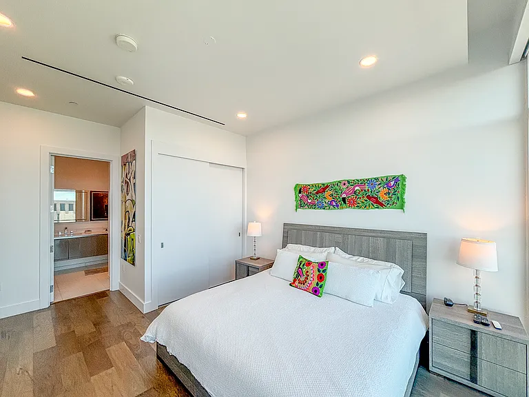 123 Lexington Ave #1402 — Photo 11