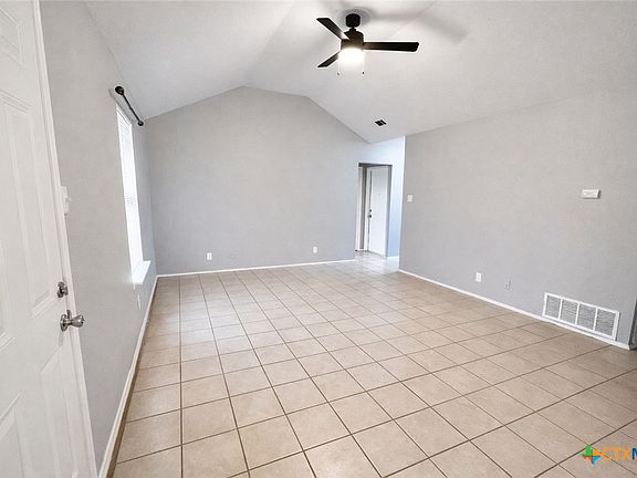 5th image of 3410 Crescent Dr