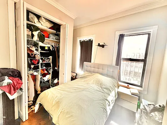 Rented by Century 21 Premier  | media 9