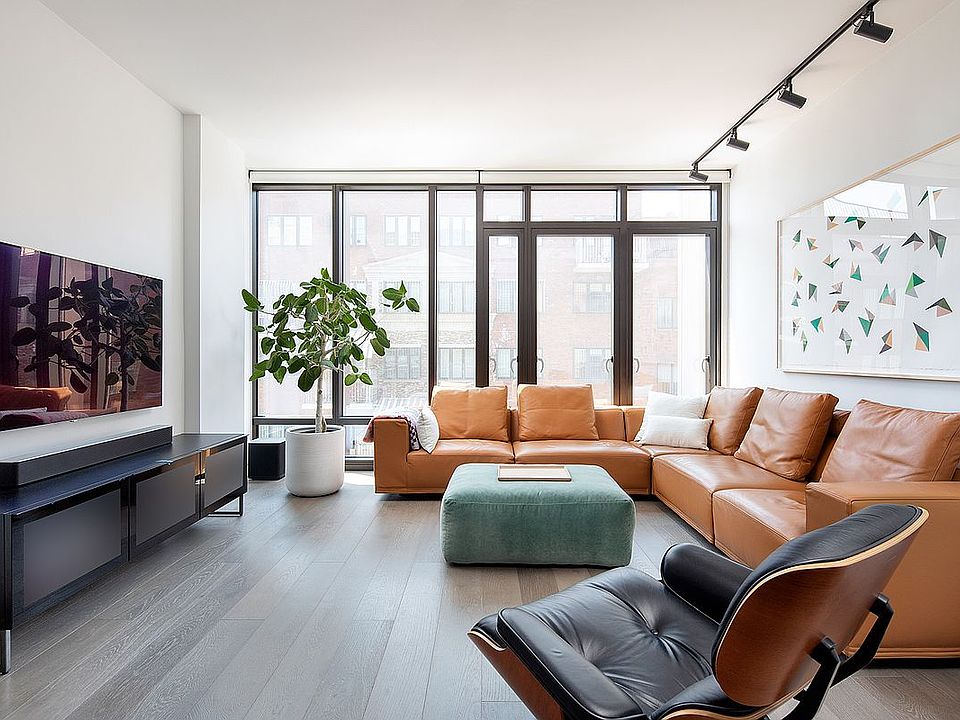 1st image of 429 Kent Ave #712