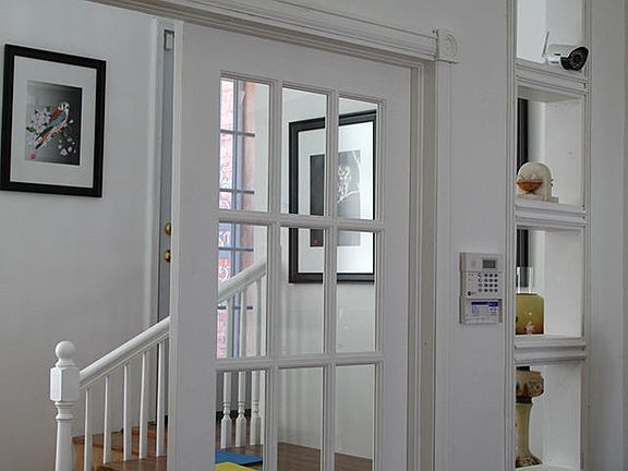 4th image of 514 West Main Street