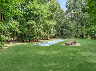 12 School St, East Hampton, NY 11937
