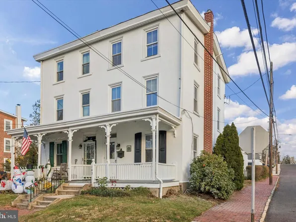 143 W Montgomery Ave, North Wales, PA 19454
