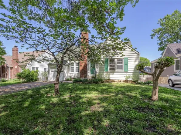 810 E 72nd St, Kansas City, MO 64131