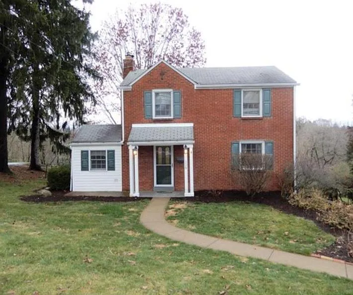 116 Highview Dr photo 1