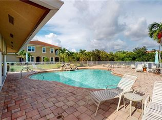 5790 Harbour Club Rd #4, Fort Myers, FL 33919