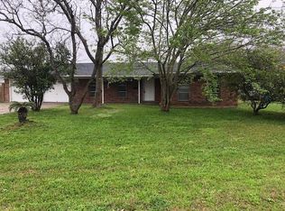 210 Jennings Ave, Port Lavaca, TX 77979