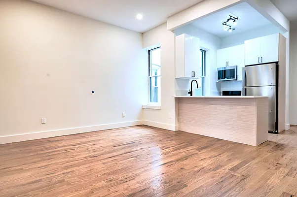 Rented by Corcoran | media 33