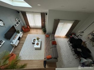 26 Front Ct, Old Bridge, NJ 08857