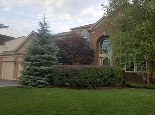 781 Porter Cir, Lindenhurst, IL 60046