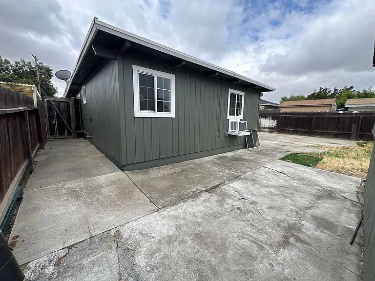 22 Wightman Ct — Photo 25