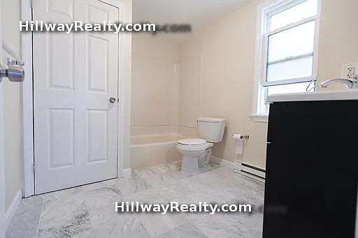 16 Cobden St #1 — Photo 9