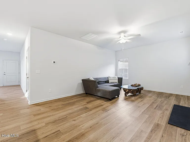 305 Ruby Baird Dr #12 — Photo 5
