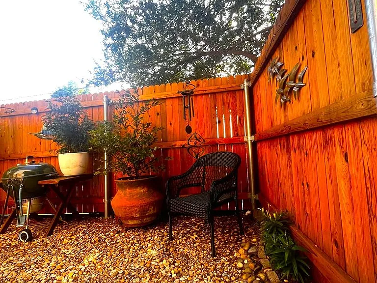 6704 N Meridian Ave #A — Photo 35
