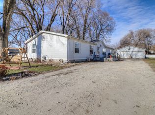 1204 E Kerr Ave, Urbana, IL 61802