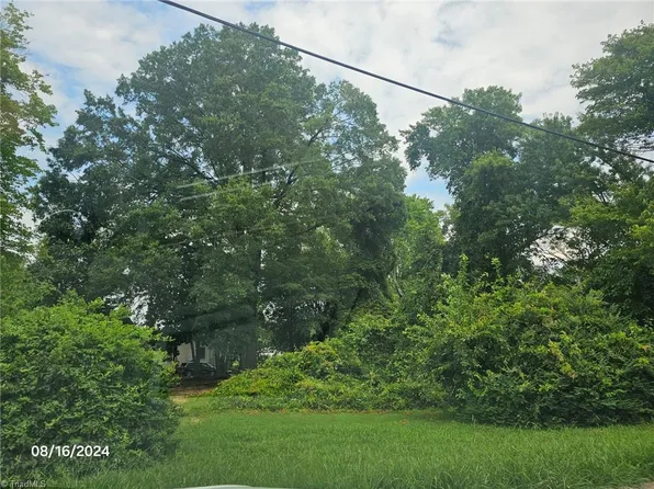 3602 Old Greensboro Rd, Winston Salem, NC 27101