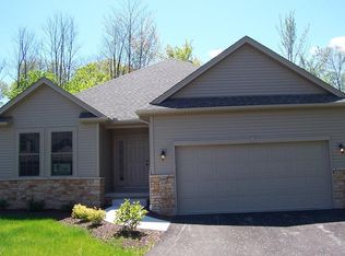 5935 Herons Blvd #11, Austintown, OH 44515