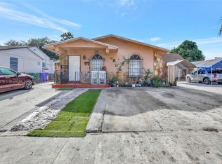 3216 SW 25th Ter, Miami, FL 33133