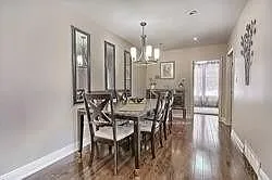 17 Yongehurst Rd — Photo 9