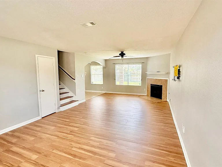 19503 Narcissus Brook Ln — Photo 5
