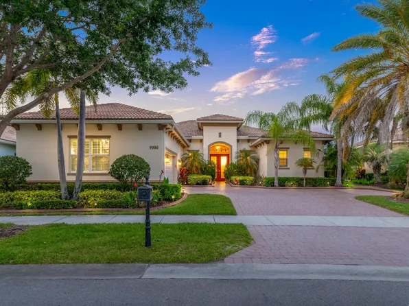 9986 SW Nuova Way, Port St Lucie, FL 34986
