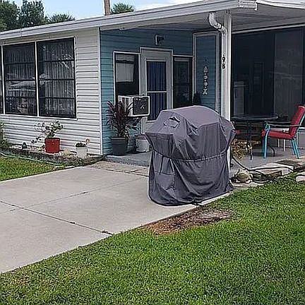 2nd image of 35711 Washington Loop Rd #98