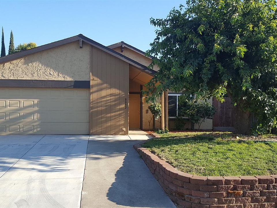 2nd image of 8032 Stone Canyon Cir