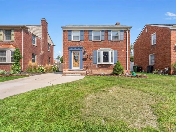13206 Chestnut St, Southgate, MI 48195
