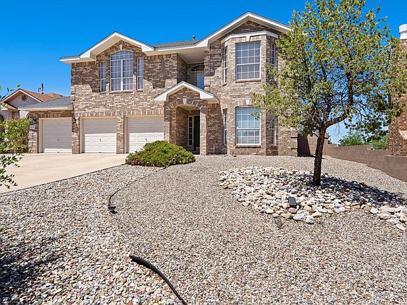 3rd image of 10216 Prescott Ct NW
