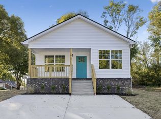 812 Woodside St, Columbia, TN 38401