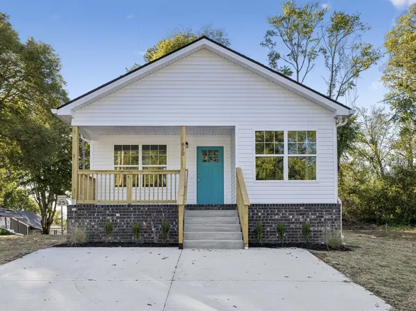 812 Woodside St, Columbia, TN 38401