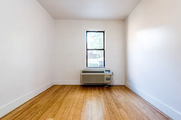 Rented by Nooklyn NYC LLC | media 40
