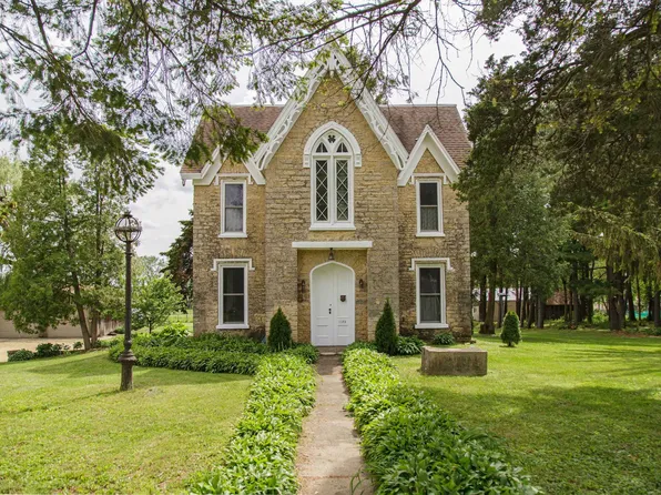 1125 Inlet Rd, Lee Center, IL 61310