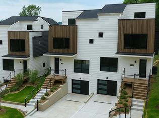 209 Sunset Rd, Ann Arbor, MI 48103