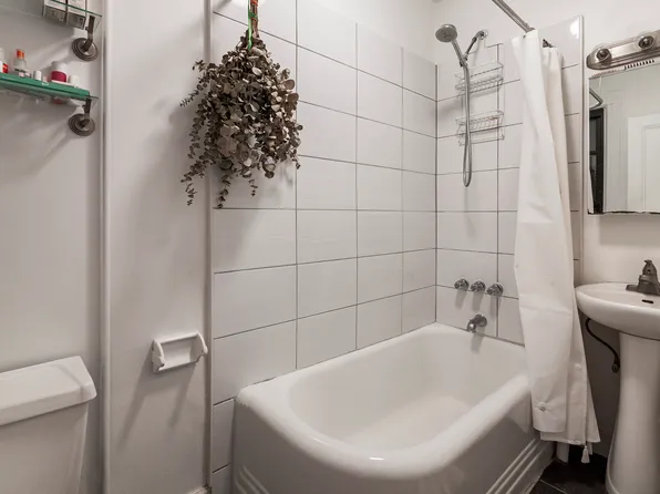 299 Prospect Place image 7 of 8