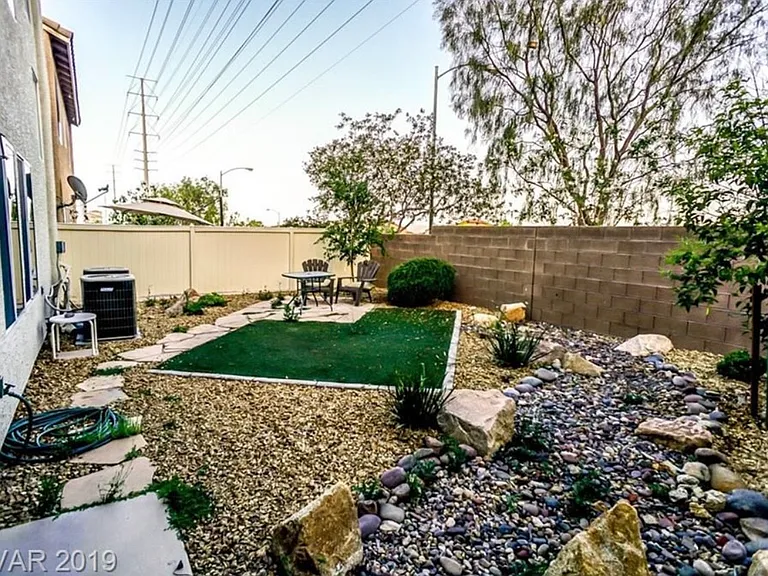10011 McCauley Ranch Ave — Photo 17