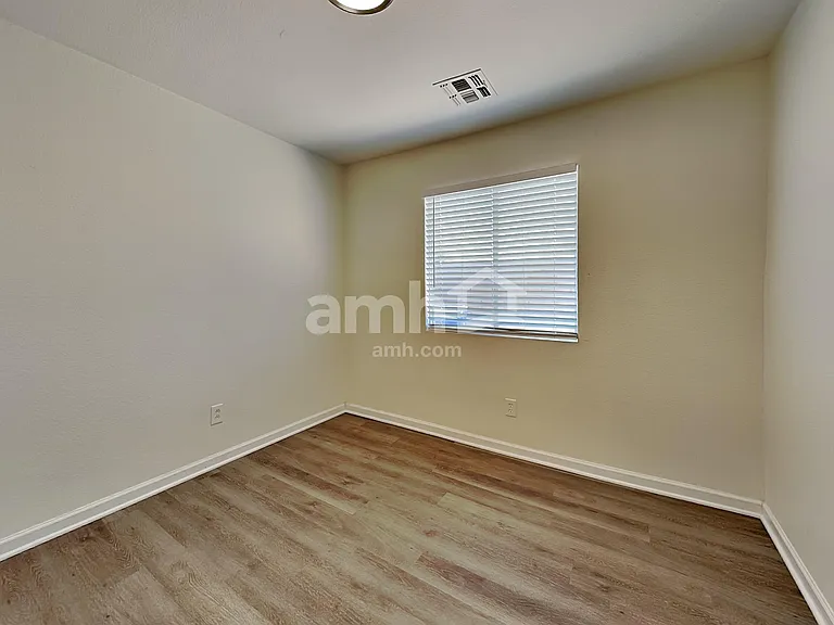 15374 W Gelding Dr — Photo 20